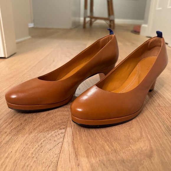 dr. Liza sneaker pump in Caramelo (9 M) - Picture 4 of 8